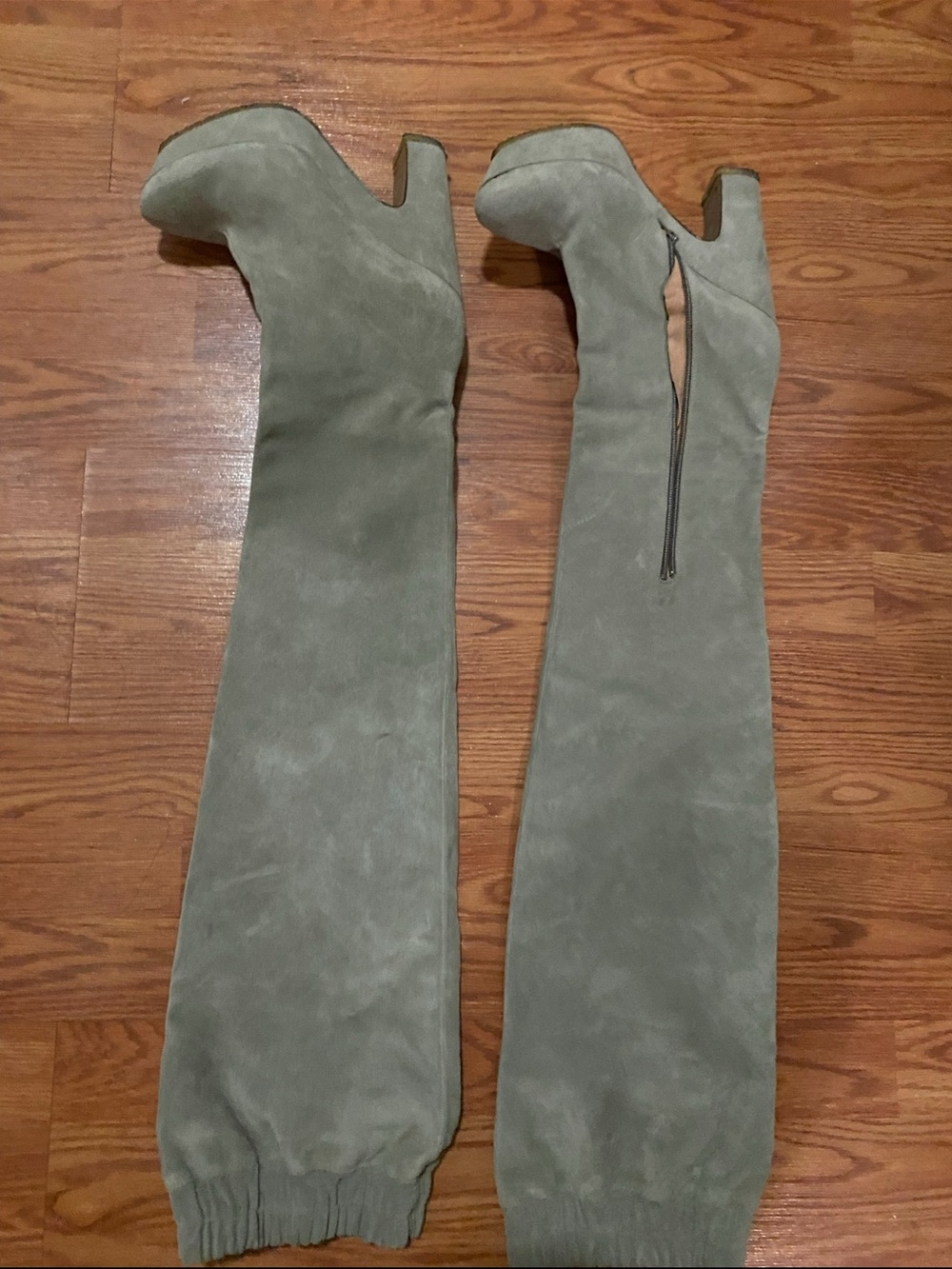 Pura Lopez Over-the-Knee Platform Boots in Grey Suede Size 39
